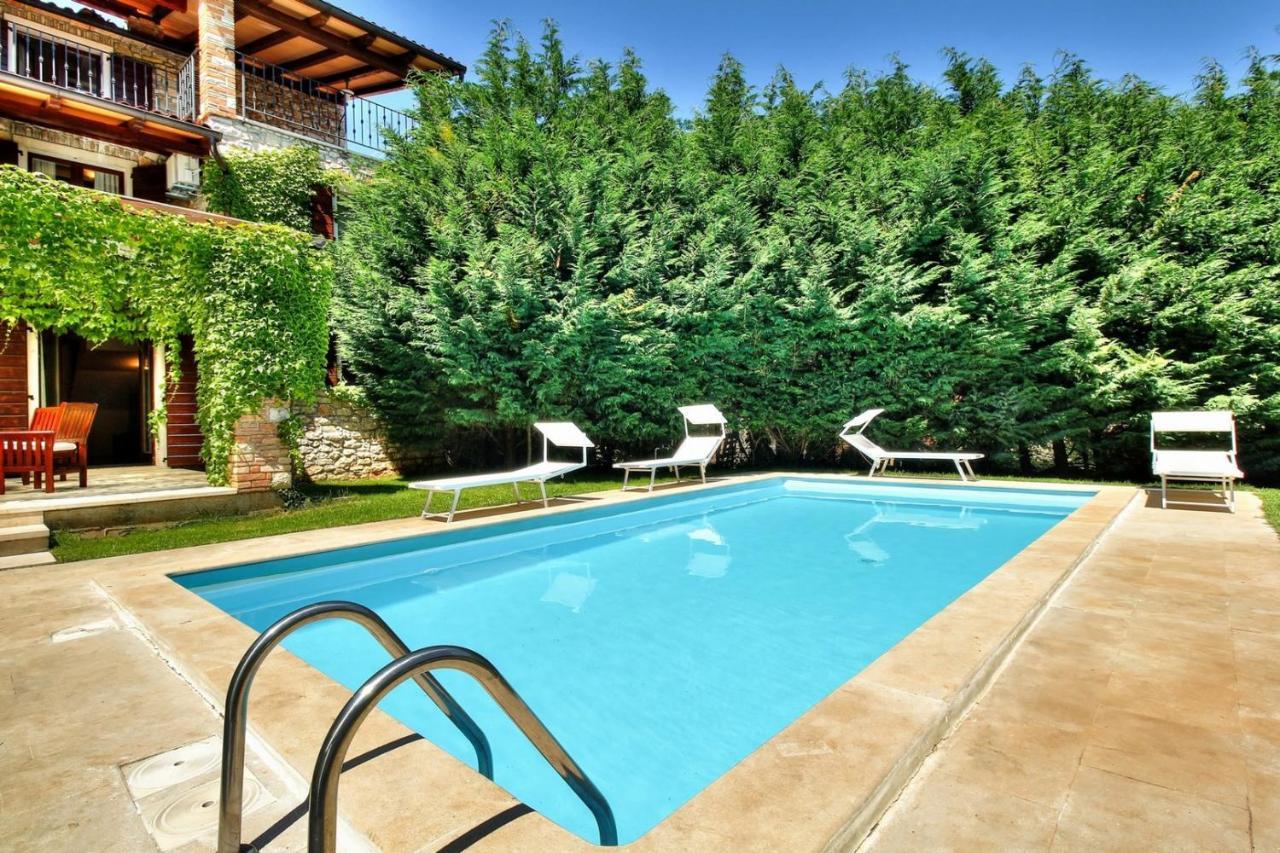Villa Anthony With 3 Bedroom And Private Pool Near Umag Materada Bagian luar foto
