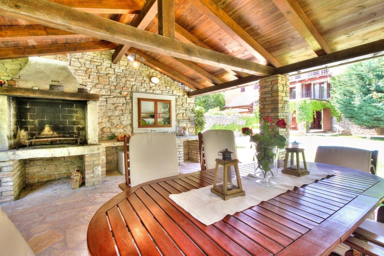 Villa Anthony With 3 Bedroom And Private Pool Near Umag Materada Bagian luar foto